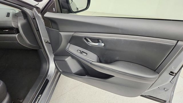 2022 Nissan Sentra SV CVT with All Weather Package - 22948582 - 24