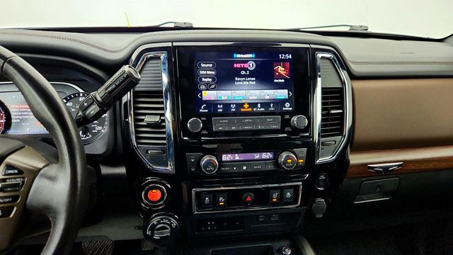 2022 Nissan Titan 4x4 Crew Cab Platinum Reserve w/ Moonroof & Utility Pkgs - 23014234 - 14