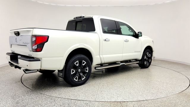 2022 Nissan Titan 4x4 Crew Cab Platinum Reserve w/ Moonroof & Utility Pkgs - 23014234 - 4