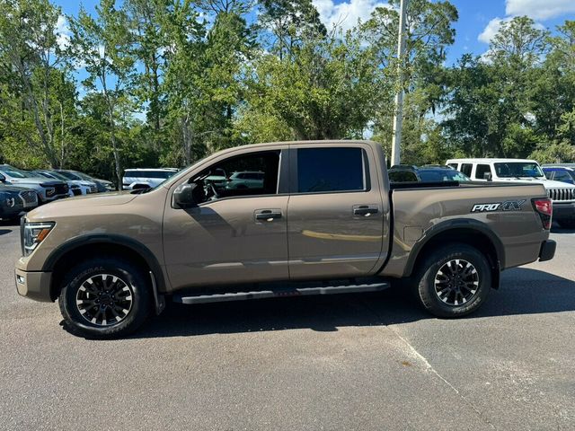 2022 Nissan Titan 4x4 Crew Cab PRO-4X - 23027983 - 1