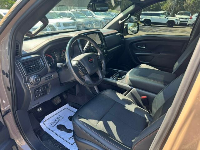 2022 Nissan Titan 4x4 Crew Cab PRO-4X - 23027983 - 2