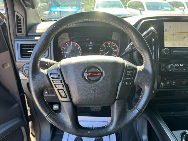 2022 Nissan Titan PRO-4X 4X4 Crew Cab's photo