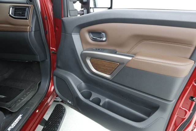 2022 Nissan Titan XD 4x4 Crew Cab Platinum Reserve - 22947923 - 24