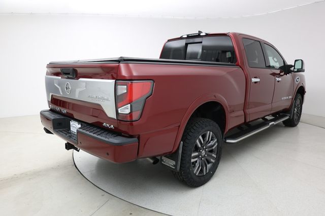 2022 Nissan Titan XD 4x4 Crew Cab Platinum Reserve w/ Moonroof & Platinum Utility Pkg - 22947923 - 3