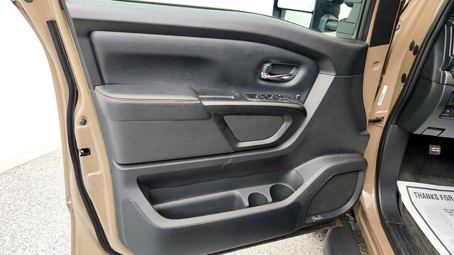 2022 Nissan Titan XD 4x4 Crew Cab PRO-4X with Rugged Step Boards - 23057803 - 9