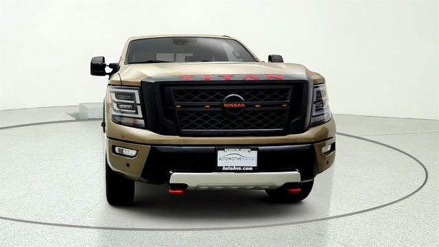 2022 Nissan Titan XD 4x4 Crew Cab PRO-4X with Rugged Step Boards - 23057803 - 1