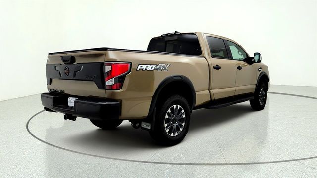 2022 Nissan Titan XD 4x4 Crew Cab PRO-4X with Rugged Step Boards - 23057803 - 4
