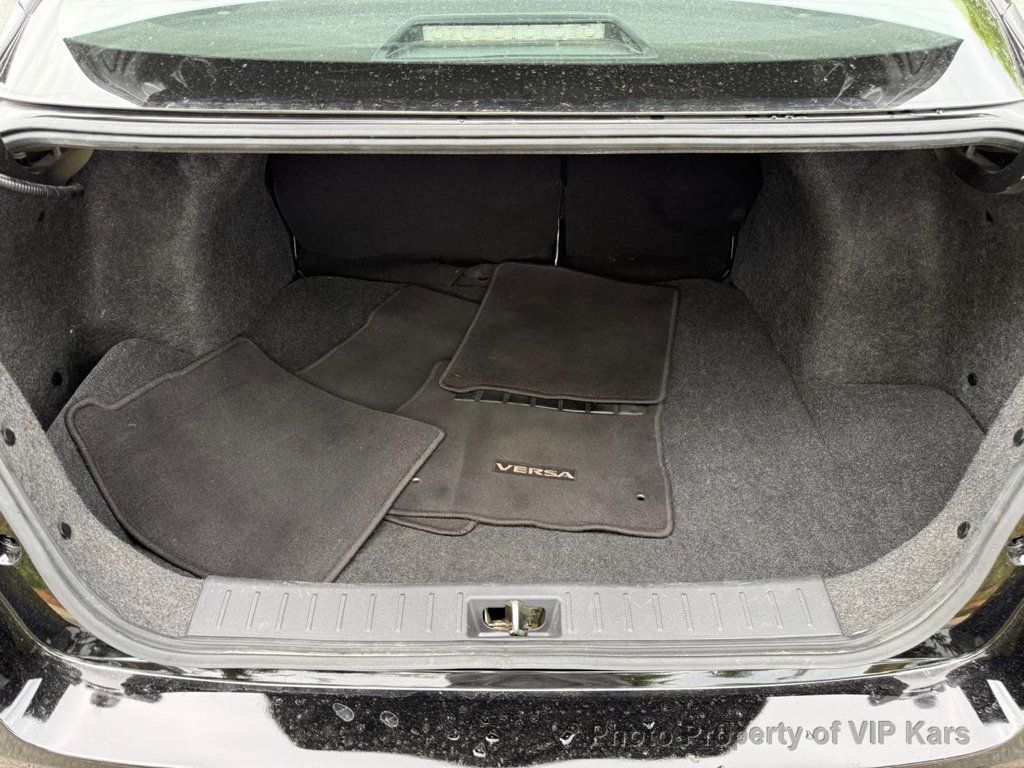 2022 Nissan Versa S CVT - 23022042 - 16