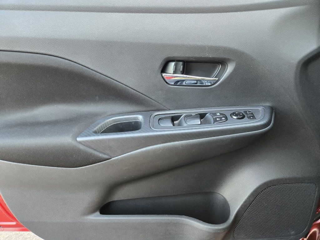 2022 Nissan Versa SV CVT - 22824727 - 14