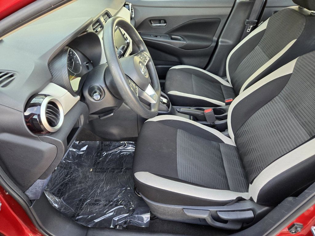 2022 Nissan Versa SV CVT - 22824727 - 6