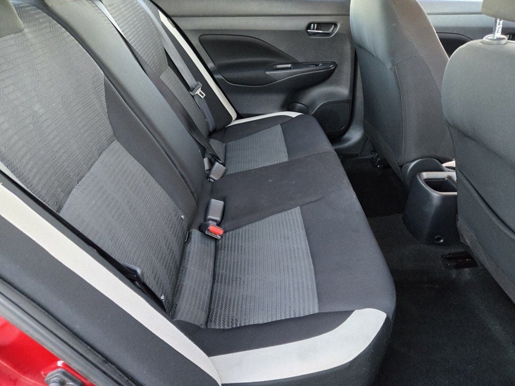 2022 Nissan Versa SV CVT - 22887867 - 10