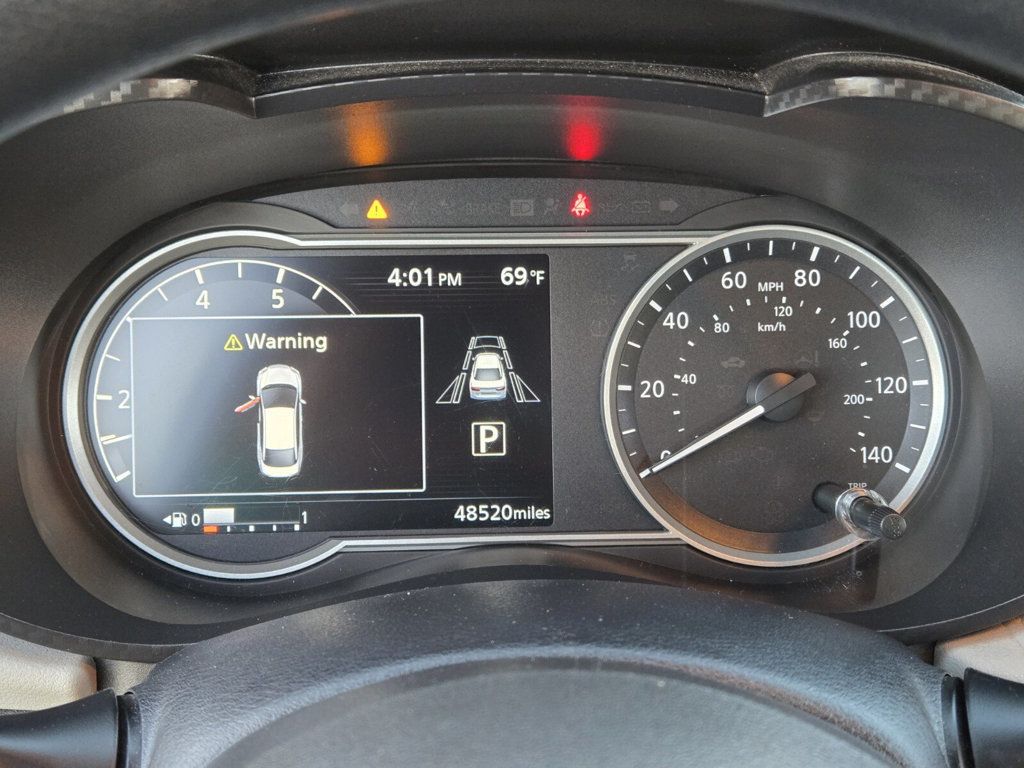 2022 Nissan Versa SV CVT - 22887867 - 15