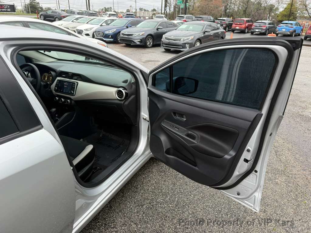 2022 Nissan Versa SV CVT - 22996216 - 11
