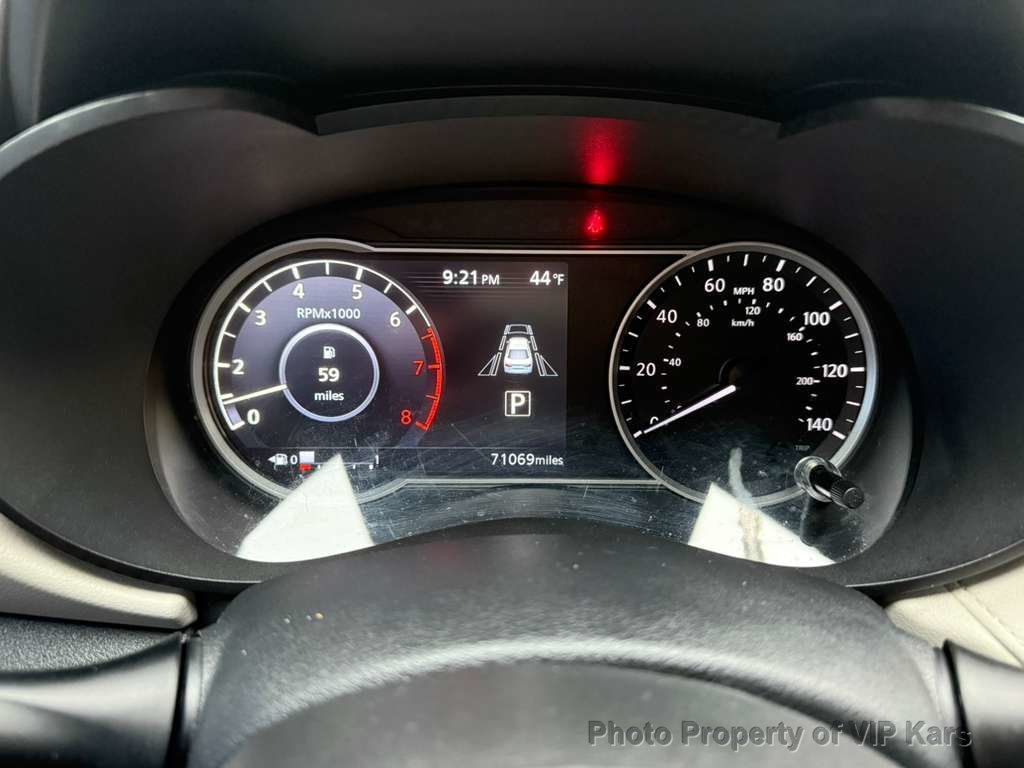 2022 Nissan Versa SV CVT - 22996216 - 14