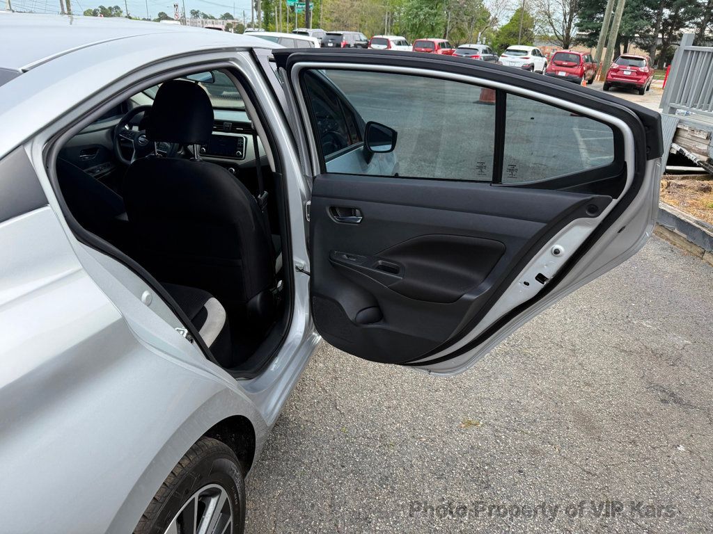 2022 Nissan Versa SV CVT - 23009211 - 10