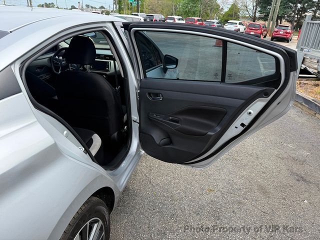 2022 Nissan Versa SV CVT - 23009211 - 10
