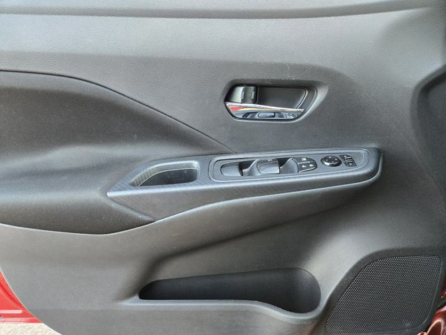 2022 Nissan Versa SV CVT - 22758329 - 14