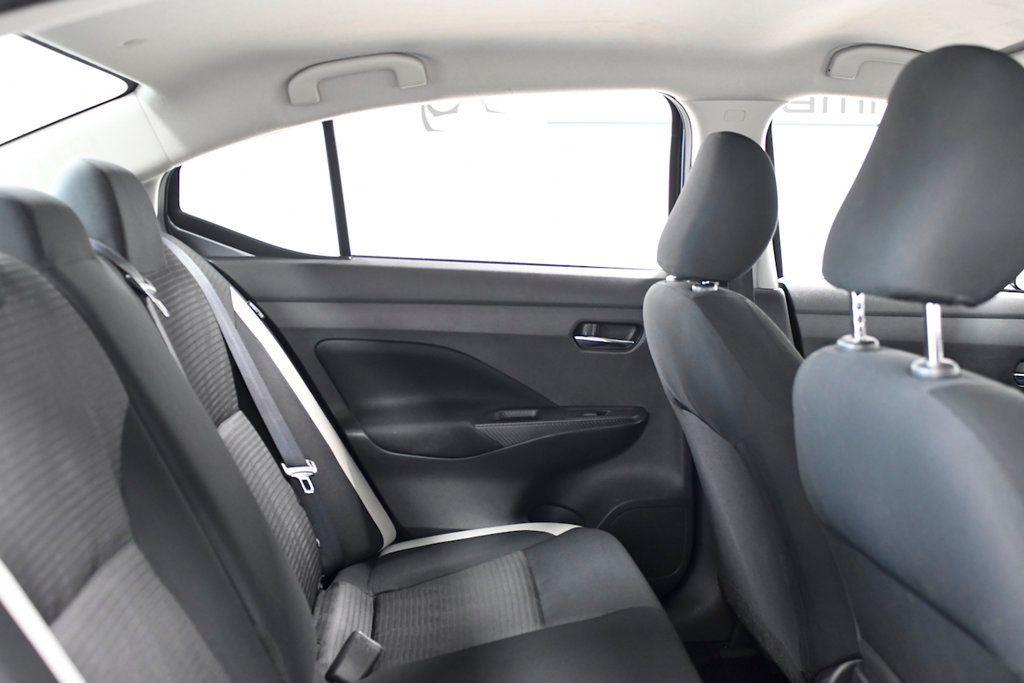 2022 Nissan Versa SV CVT - 22379225 - 13