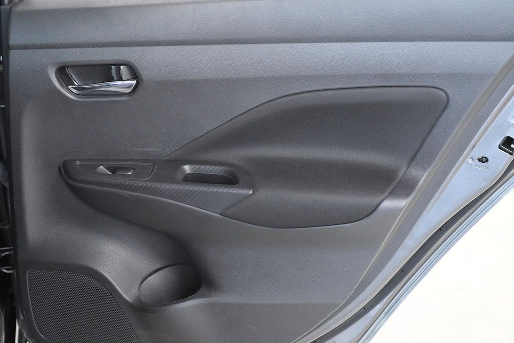 2022 Nissan Versa SV CVT - 22379225 - 14