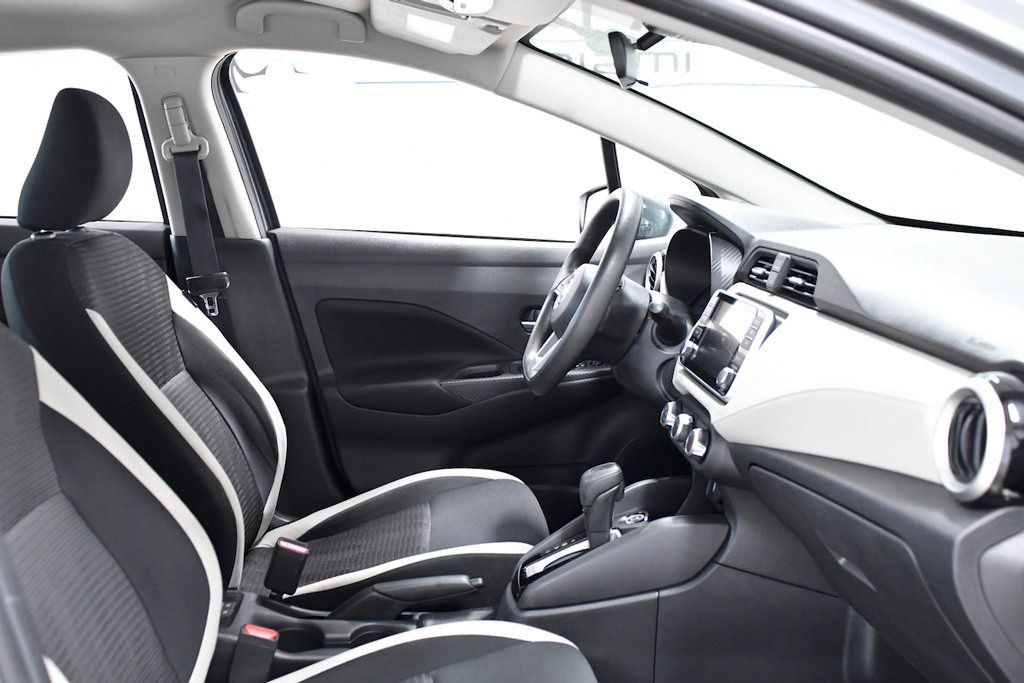 2022 Nissan Versa SV CVT - 22379225 - 15