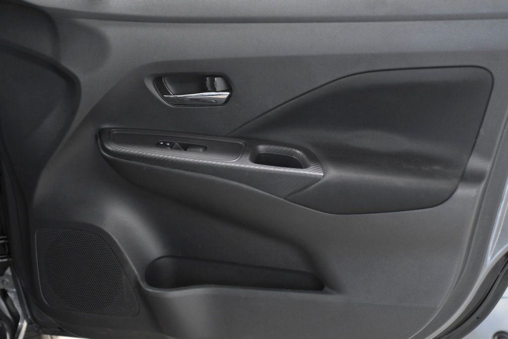 2022 Nissan Versa SV CVT - 22379225 - 17