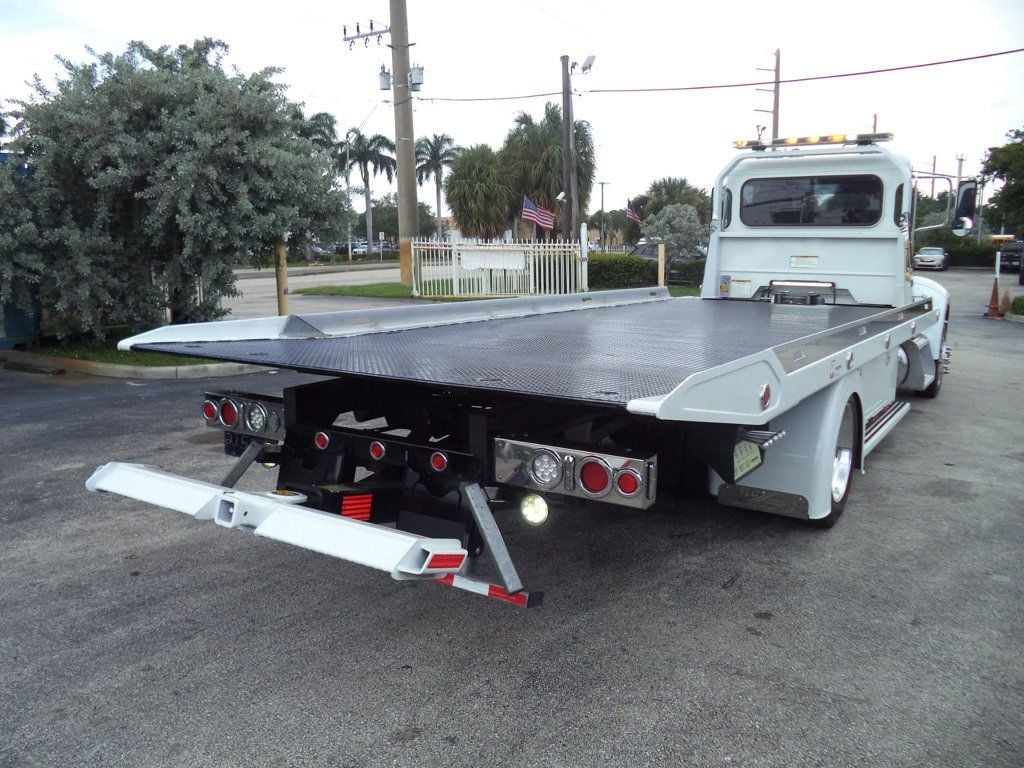 2022 Peterbilt 337 22FT ROLLBACK TOW TRUCK..*SHARK*. StepSide Classic.. - 22565790 - 9