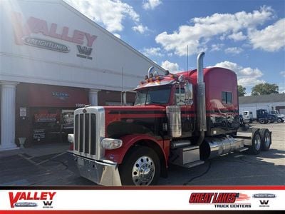 2022 Peterbilt 389
