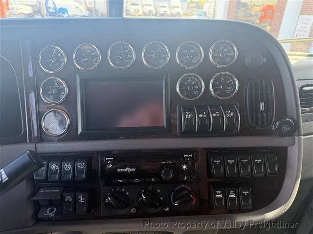2022 Peterbilt 389  - 23095610 - 11