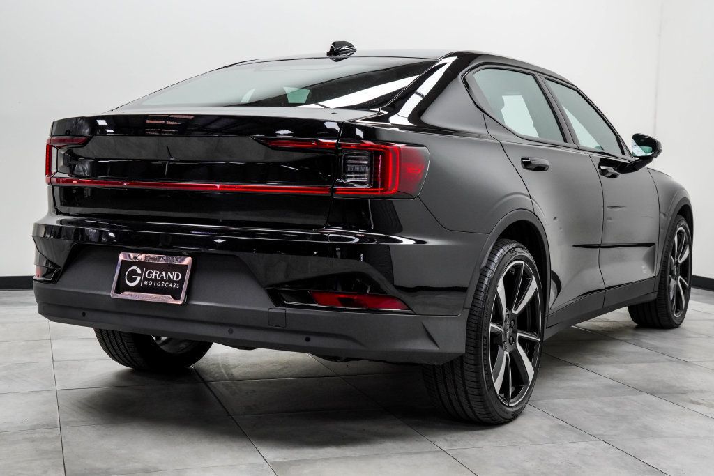 Polestar 2 photo 12