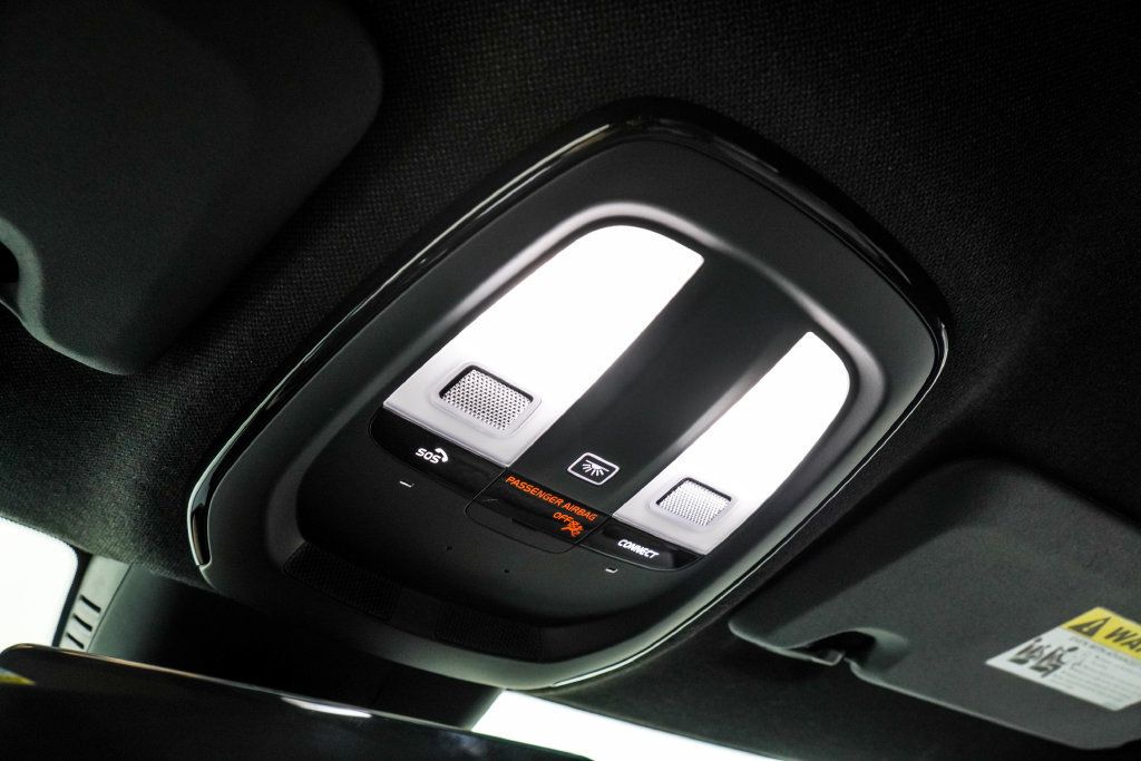Polestar 2 photo 35