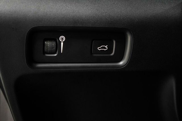 2022 Polestar 2 Long Range Dual Motor - 23049157 - 35