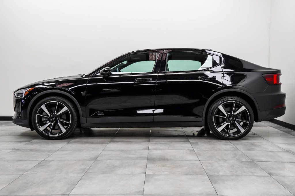 Polestar 2 photo 9
