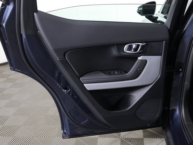 2022 Polestar 2 Long Range Dual Motor - 22954644 - 25