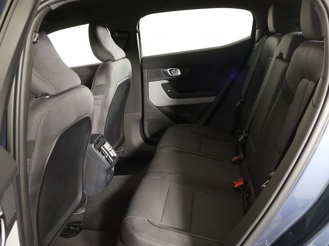 2022 Polestar 2 Long Range Dual Motor - 22954644 - 35