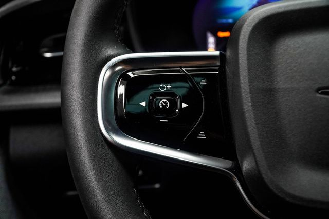 2022 Polestar 2 Long Range Dual Motor - 23059979 - 32