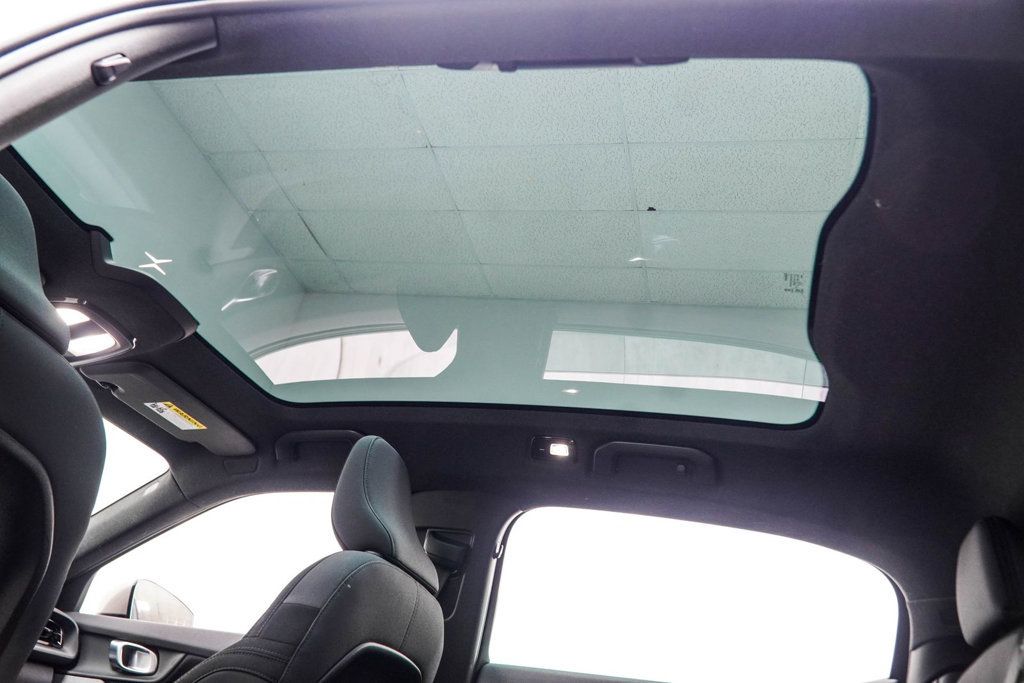 Polestar 2 photo 46