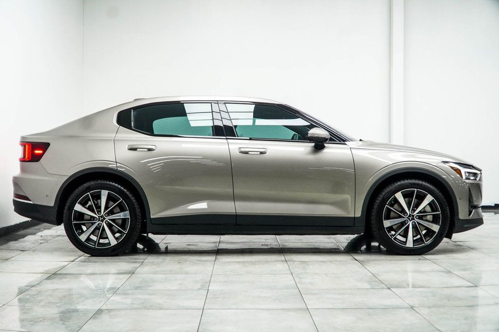 Polestar 2 photo 7