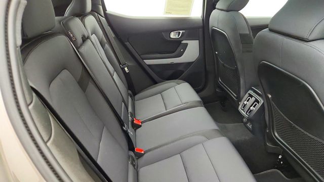 2022 Polestar 2 Long Range Dual Motor - 23061805 - 23
