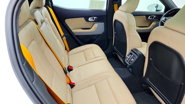 2022 Polestar 2 Long Range Dual Motor w/ Performance, Pilot & Plus Pkgs, Leather - 23082271 - 22