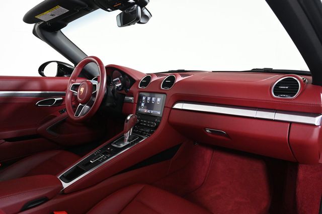 2022 Porsche 718 Boxster Roadster - 22989193 - 17