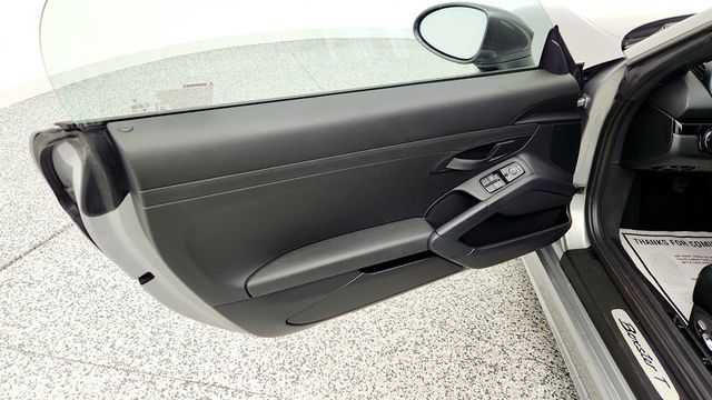 2022 Porsche 718 Boxster T Roadster with Adaptive Sport Seats+, Premium Pkg & Navigation - 22976095 - 11