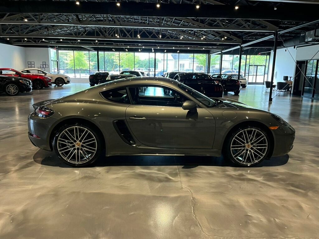 2022 Porsche 718 Cayman Coupe/PDK/20"911TurboWheels/GT SportSteeringWheel/PowerSteerPlus - 22611945 - 5