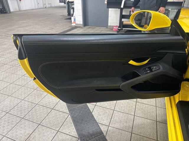 2022 Porsche 718 Cayman GT4 Coupe - 22997750 - 10