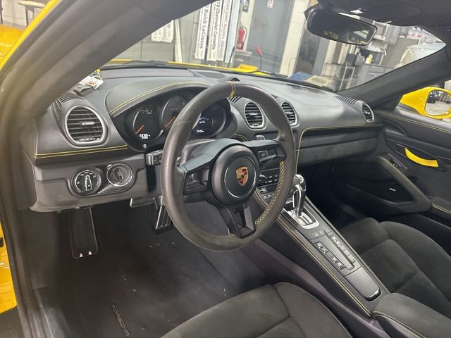 2022 Porsche 718 Cayman GT4 Coupe - 22997750 - 12