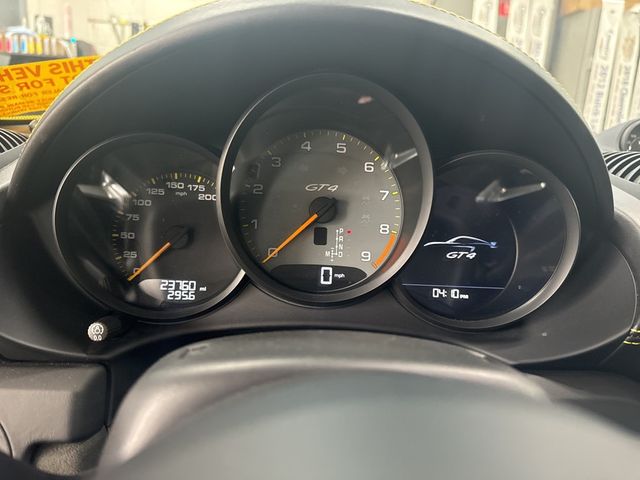 2022 Porsche 718 Cayman GT4 Coupe - 22997750 - 15