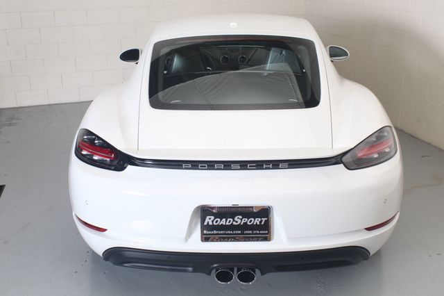 2022 Porsche 718 Cayman T Coupe - 23059153 - 3
