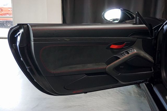 2022 Porsche 718 Spyder *718 Spyder* *6-Speed Manual* *Carbon Buckets* - 23040610 - 19