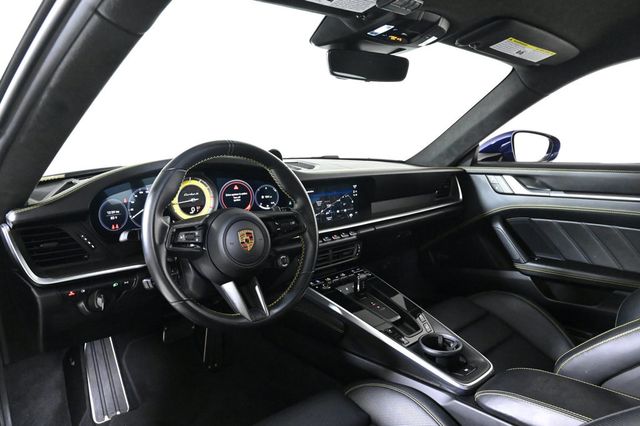2022 Porsche 911  - 22925200 - 10
