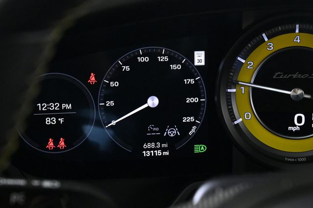 2022 Porsche 911  - 22925200 - 12