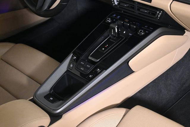 2022 Porsche 911  - 22963132 - 25